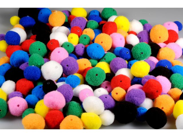 Pom Pombollar med hål 100/fp - Primmeshiper