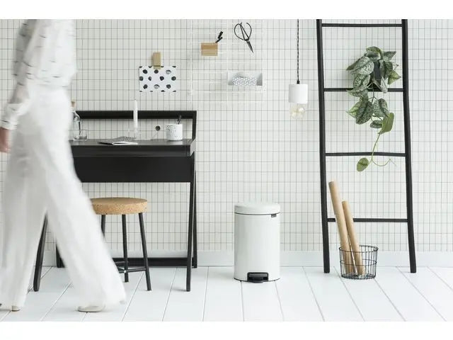 Papperskorg BRABANTIA NewIcon 12L vit - Primmeshiper