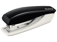 Häftapparat LEITZ 5517 10 ark svart - Primmeshiper