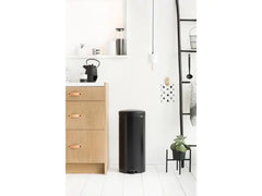 Papperskorg BRABANTIA NewIcon 30L sv - Primmeshiper
